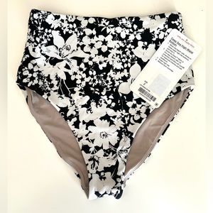 NWT LULULEMON Deep Sea High Waisted Bikini Bottoms, Sz 2 Floral White Black
